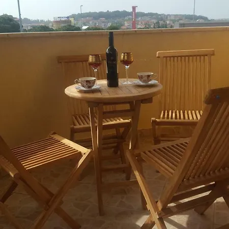 Apartamento P & E