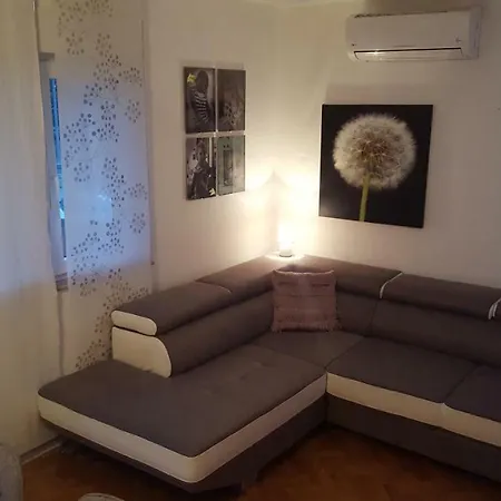 Apartamento P & E